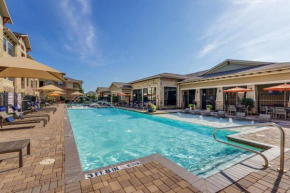 Landing at The Avenues at Carrollton - 1 Bedroom in Northeast Carrollton